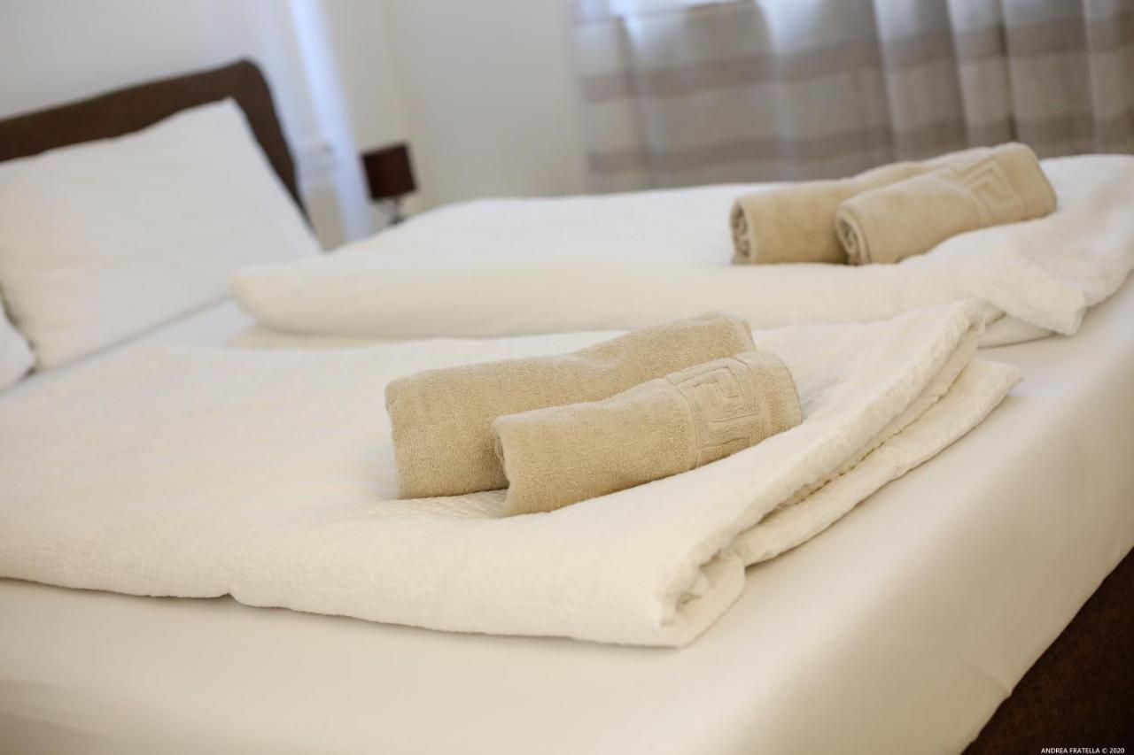 Apartment Merano Bagian luar foto